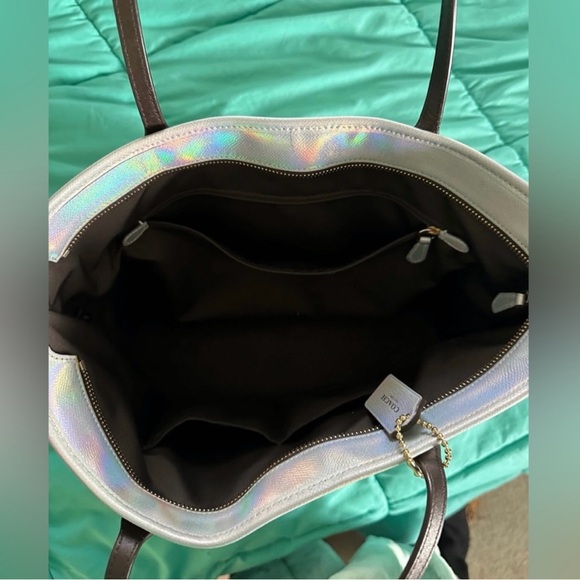 Ultra Rare Limited Edition Coach Tote Handbag Hologram Holographic Iiridescent - Picture 10 of 10
